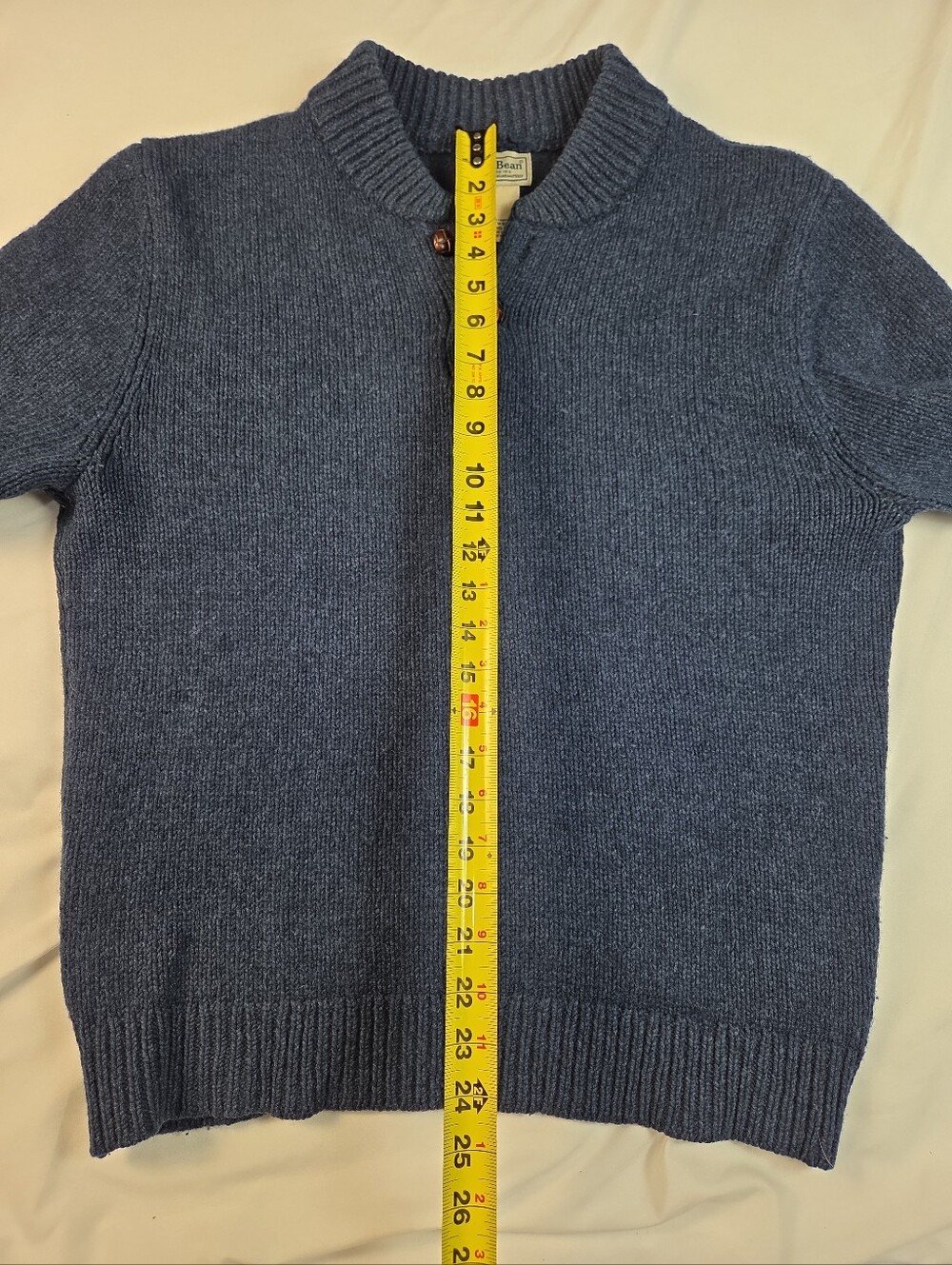 L.L. Bean VTG Classic Rag Wool Henley Navy Button Neck Sweater Men's M-Reg - Picture 9 of 10